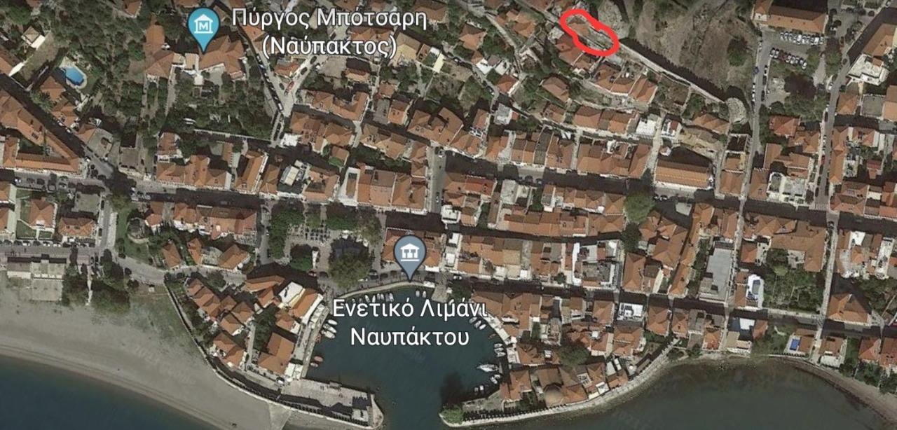 Stone Clock'S House Apartment นาฟปาคตอส ภายนอก รูปภาพ